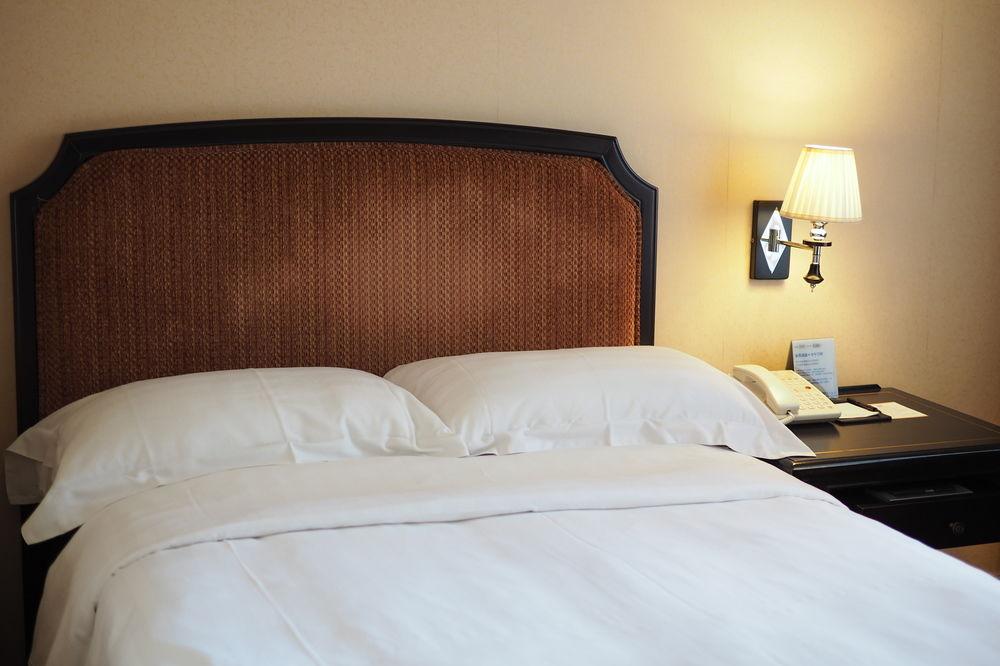 Hotel Kingdom Kaohsziung Kültér fotó