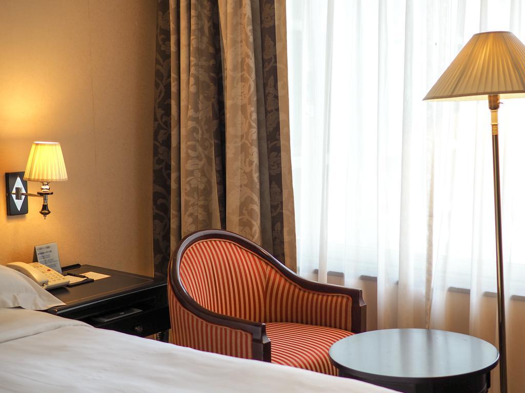 Hotel Kingdom Kaohsziung Kültér fotó