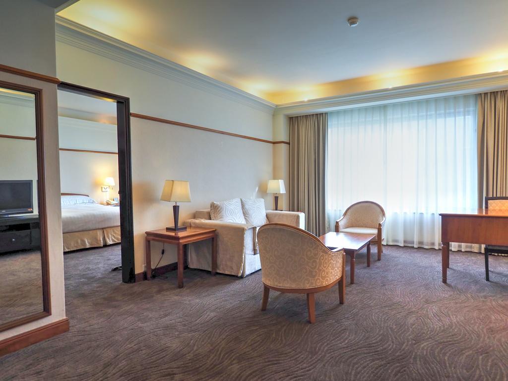 Hotel Kingdom Kaohsziung Kültér fotó